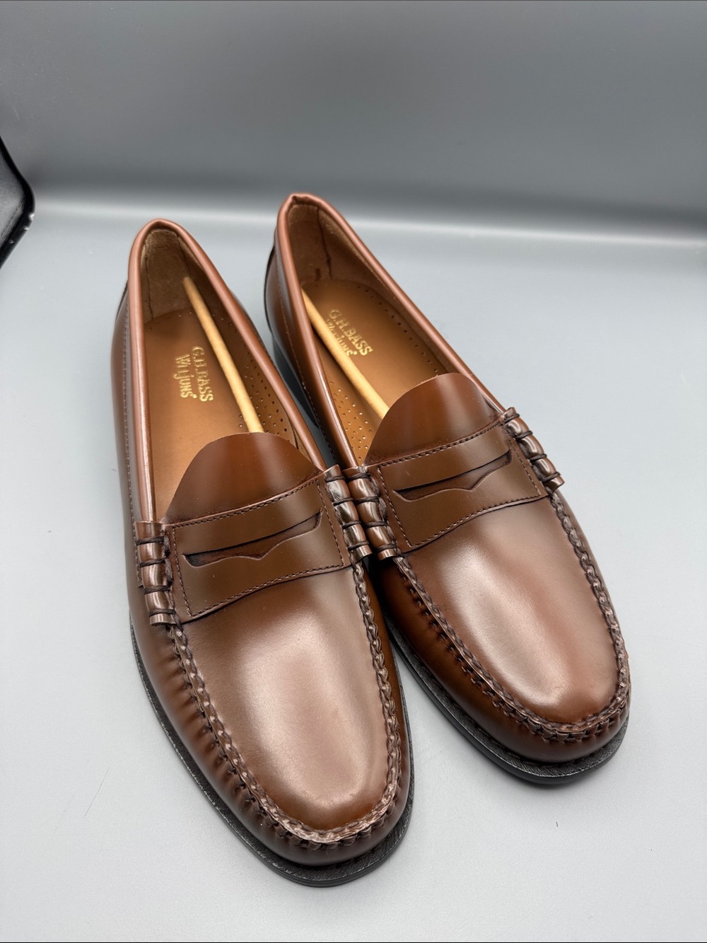 GH Bass Men's Larson Weejuns® Loafers - Picture 1 of 4